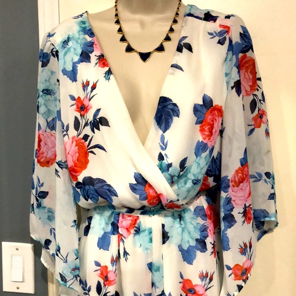 Bailey Blue Floral Romper - Picture 10 of 13